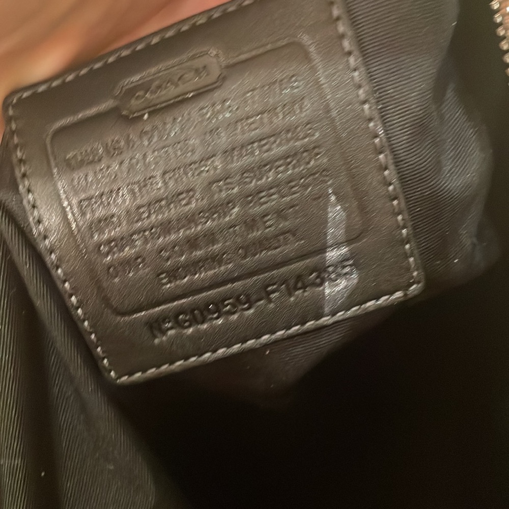 Coach tote - Picture 8 of 10